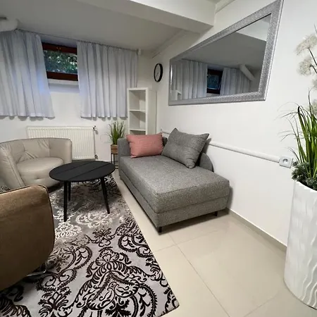 Rosna Apartmán *